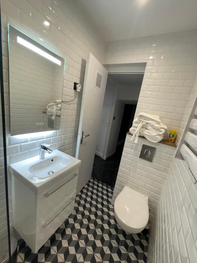 Appartement Hors Du Commun Avec Son Jacuzzi Salies-de-Béarn Esterno foto