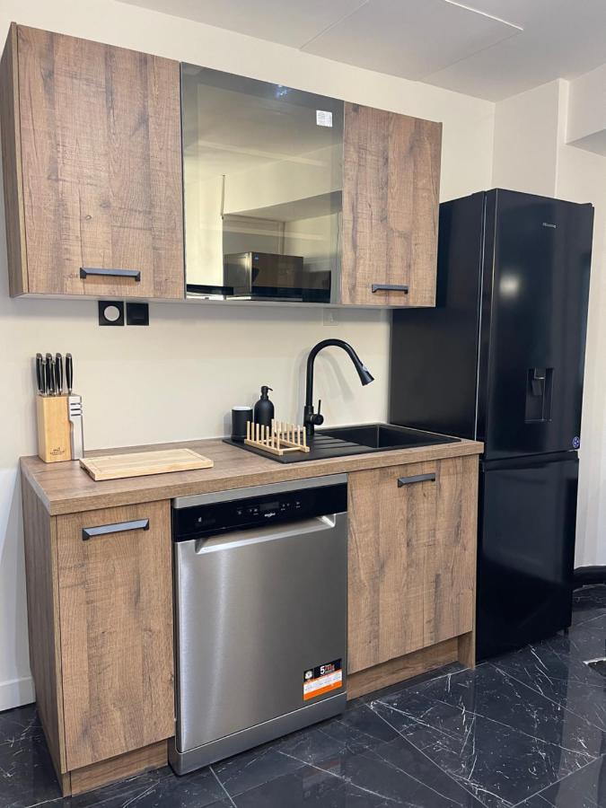 Appartement Hors Du Commun Avec Son Jacuzzi Salies-de-Béarn Esterno foto
